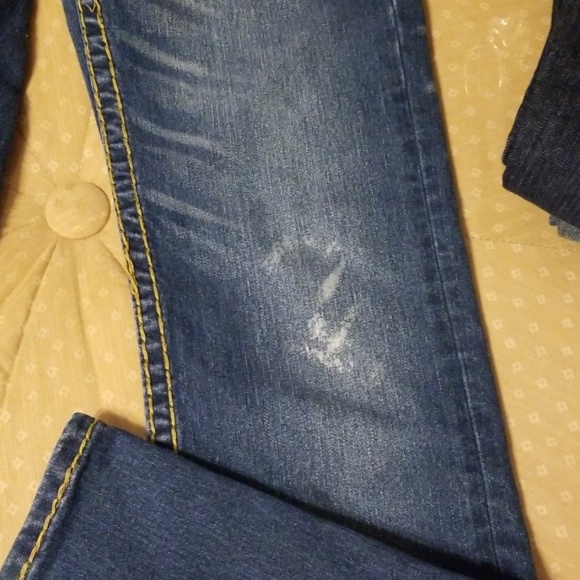 True Religion Jeans - Picture 4 of 7